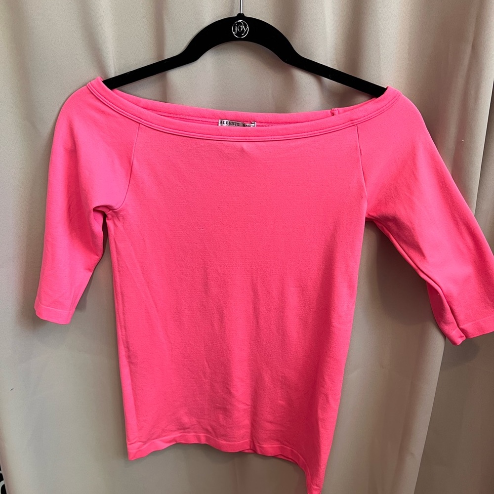 Gently worn Pink top size S by Alberto Makali